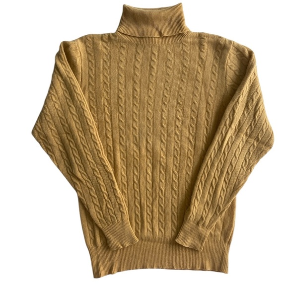 Neiman Marcus Womens 100% Cashmere Sweater Medium M Turtleneck Cable Knit Preppy - Picture 1 of 6